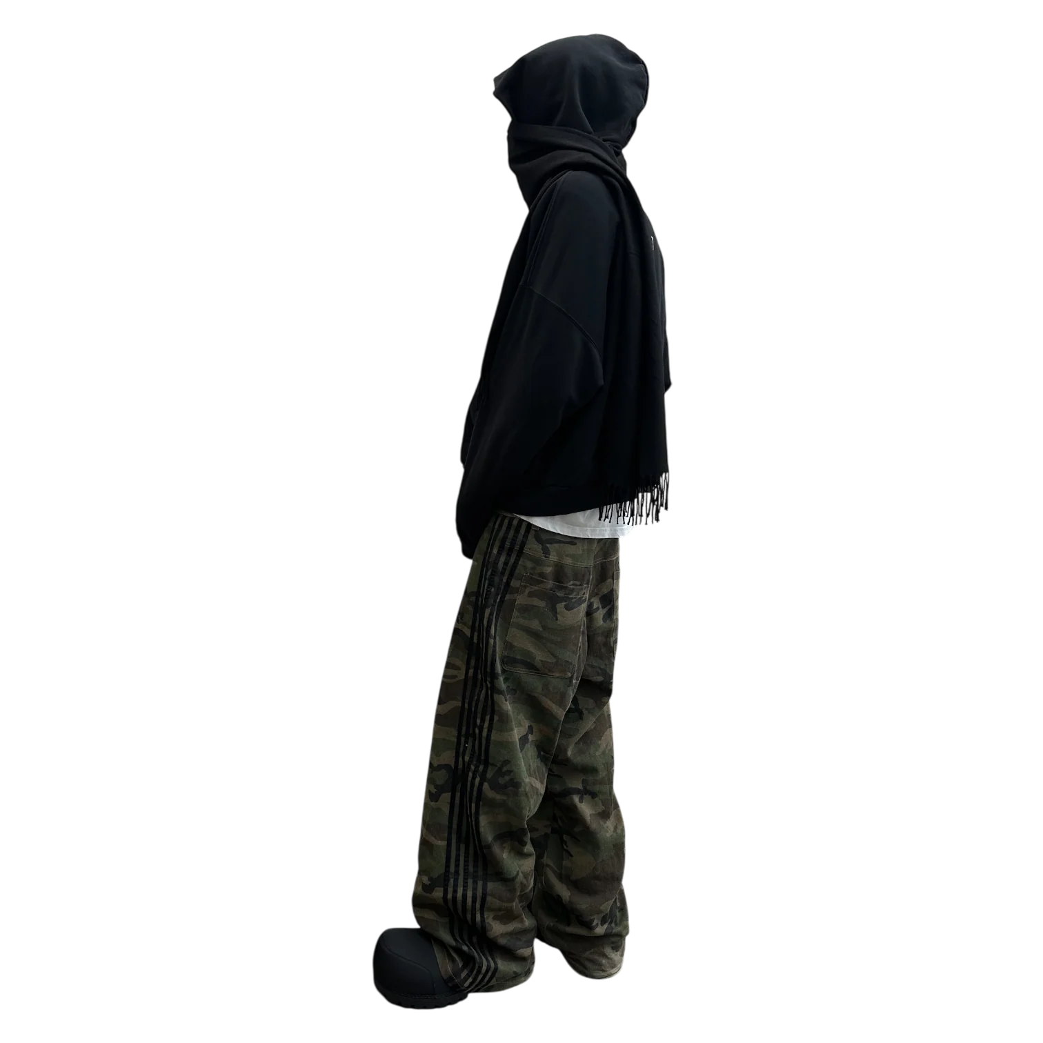 V2 TRACK JEANS (CAMO) - Image 3