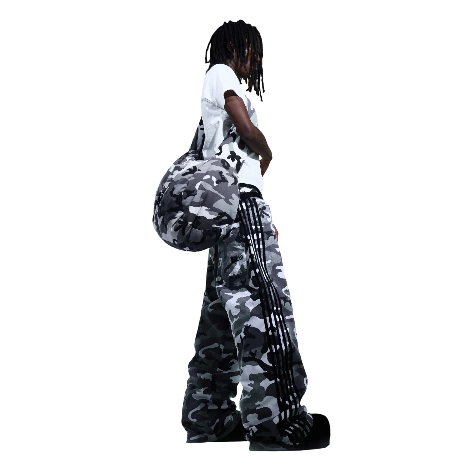 V2 TRACK JEANS (SIBERIA) - Image 5